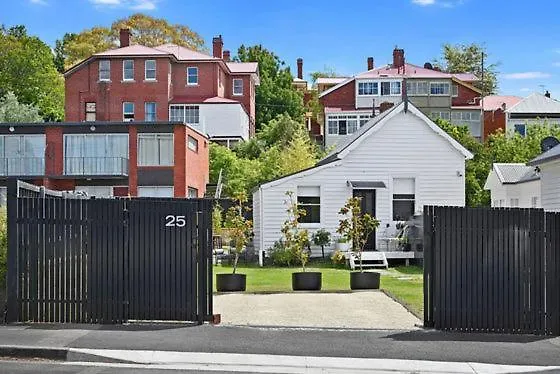North Hobart Cottage Holiday home